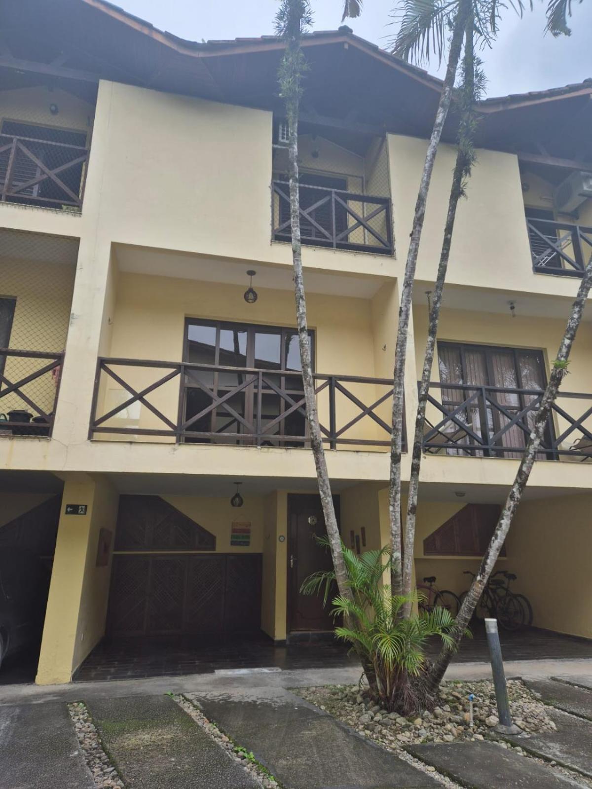 Casa 7 Em Ubatuba No Centro Condominio Com Piscina E Churrasqueira Екстер'єр фото