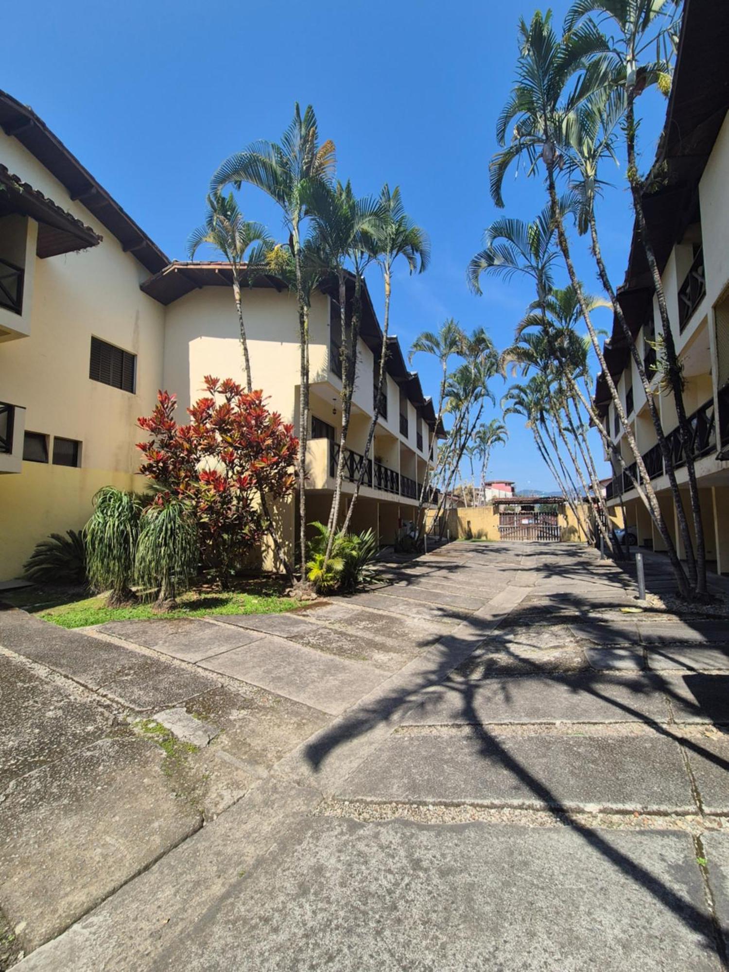 Casa 7 Em Ubatuba No Centro Condominio Com Piscina E Churrasqueira Екстер'єр фото